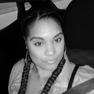 Meet your Posher, Krystal